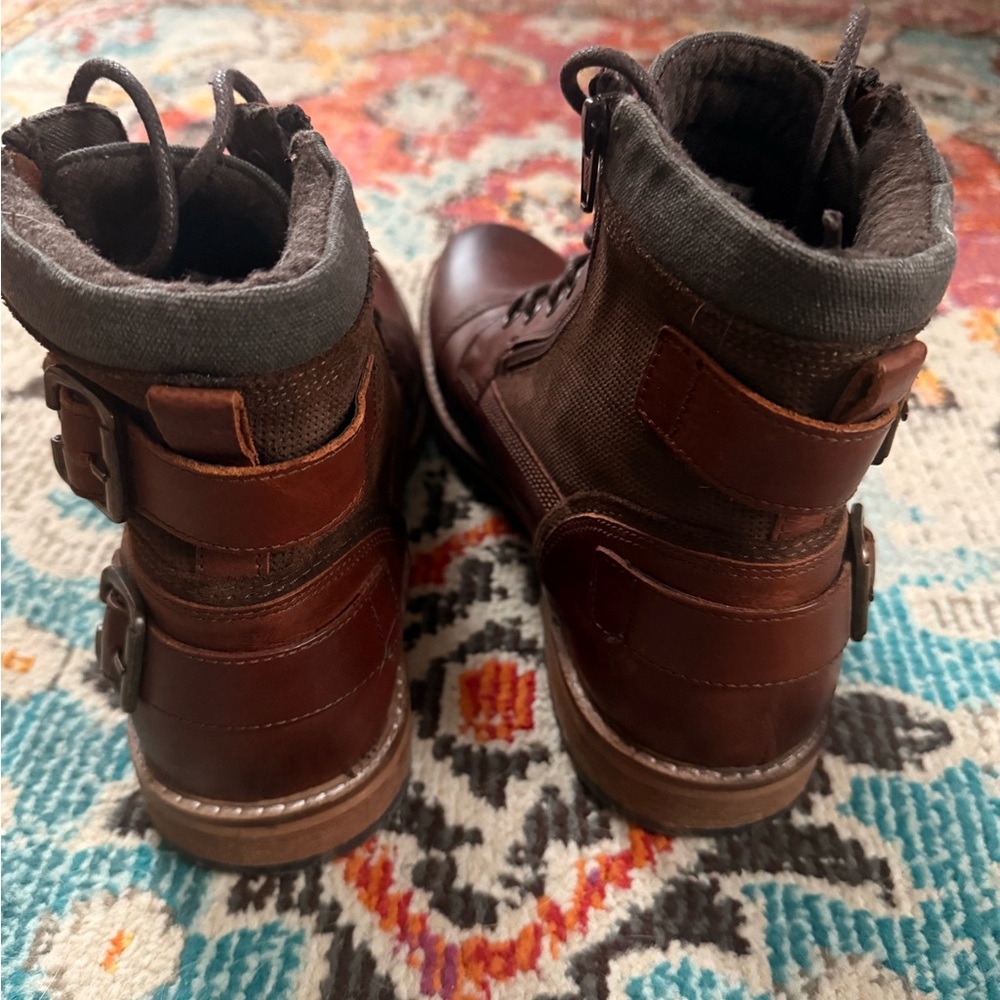 Men’s Crown Vintage Leather Lace Up Boots - Picture 7 of 8